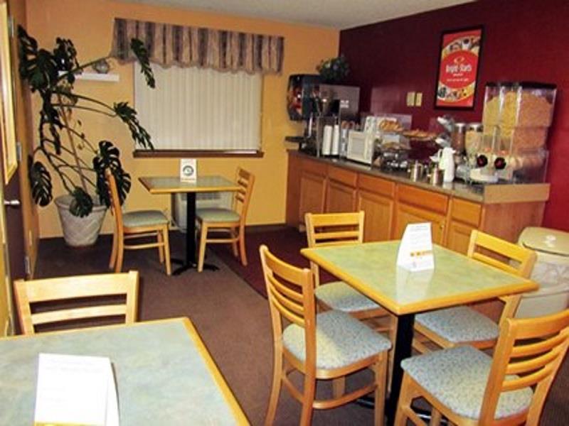 Grizzly Inn Эванстон Ресторан фото
